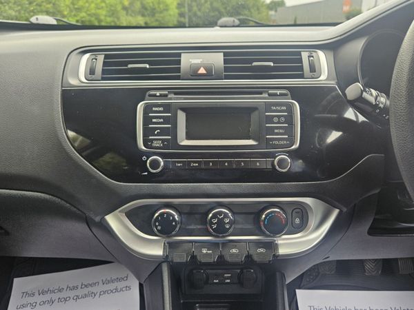 Kia Rio 1.25 PETROL 5 DOOR HATCHBACK * HIGH SPEC * 365303381