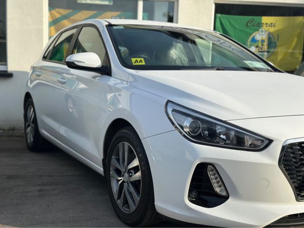 Hyundai i30 I 30 DELUXE 5DR 365315401