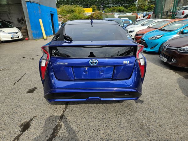 2018 Toyota Prius G sports Leather /Hybrid Auto 365353887
