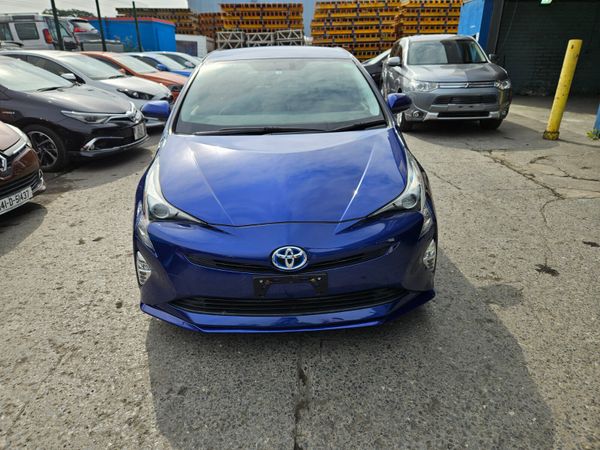 2018 Toyota Prius G sports Leather /Hybrid Auto 365353881