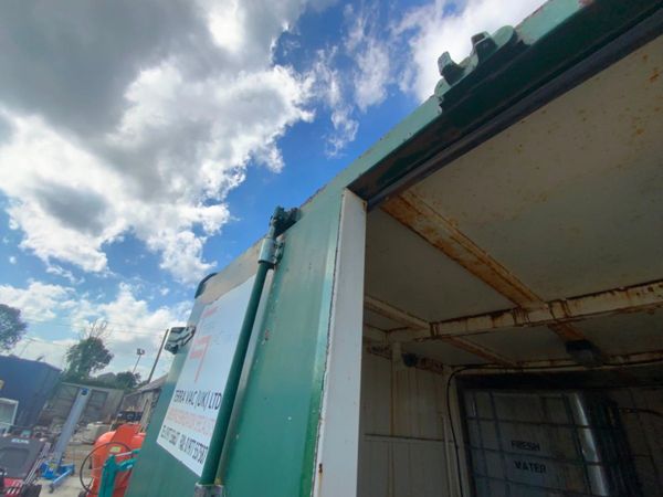 12ft x 8ft CHEMICAL STORAGE CONTAINER.......3675v 365379438