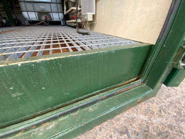 12ft x 8ft CHEMICAL STORAGE CONTAINER.......3675v 365379439