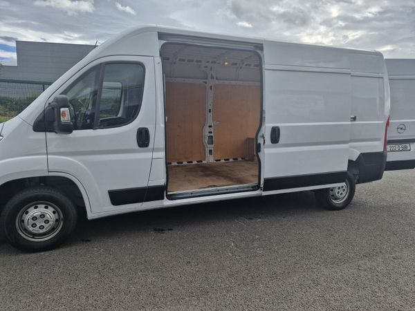 Opel Movano 2022 365373647