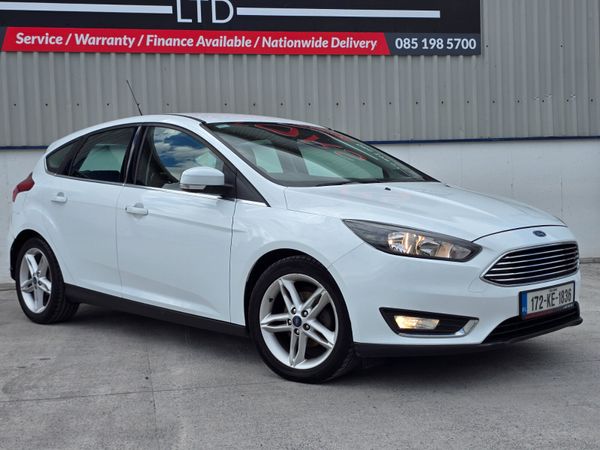 Ford Focus 2017 365385960
