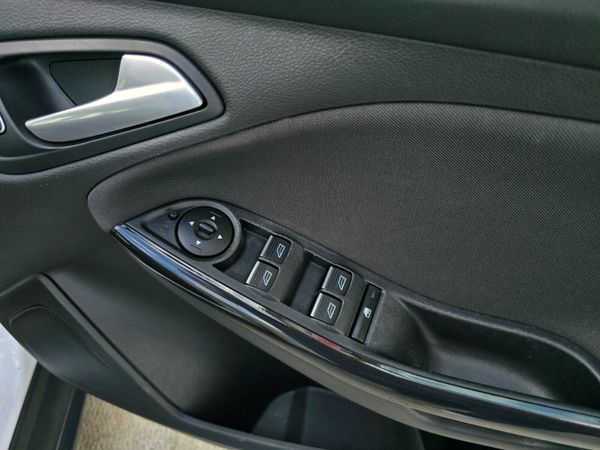 Ford Focus 2017 365385986