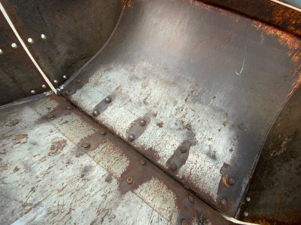 HYDRAULIC CLAMSHELL GRAB BUCKET ......67980. 365386415