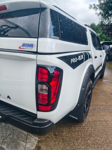 Nissan Navara Tekna NO VAT 365398196