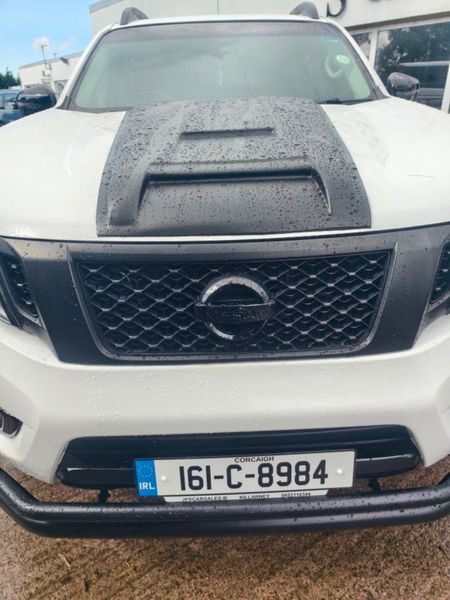 Nissan Navara Tekna NO VAT 365398190