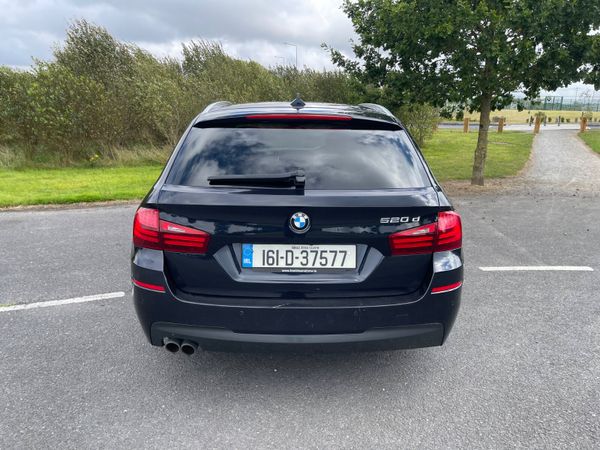 BMW 5-Series 2016 365393017