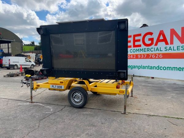 LED DISPLAY SCREEN / ADVERTISING TRAILER..38w 365393369