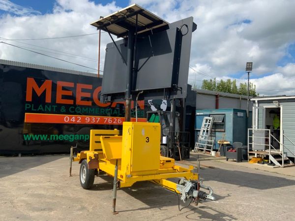 LED DISPLAY SCREEN / ADVERTISING TRAILER..38w 365393372