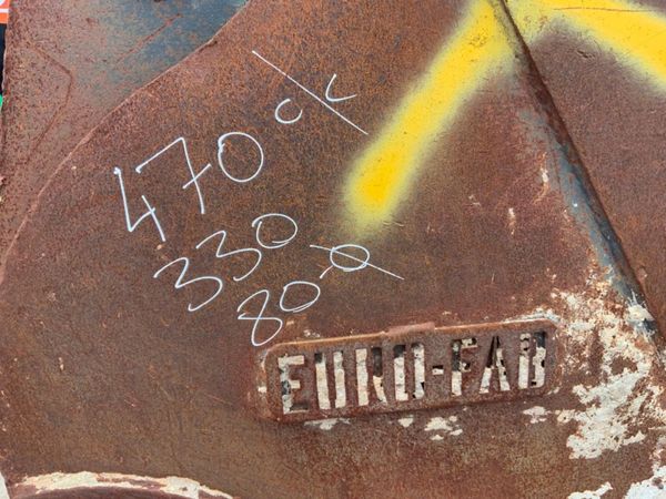 24" EUROFAB DIGGING BUCKET.....80mm PINS...1429t. 365405839