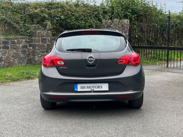 Opel Astra 1.4 16v VVT 100PS S 365406308