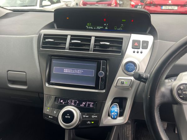 Toyota Prius **2014** 5 seater 365400523