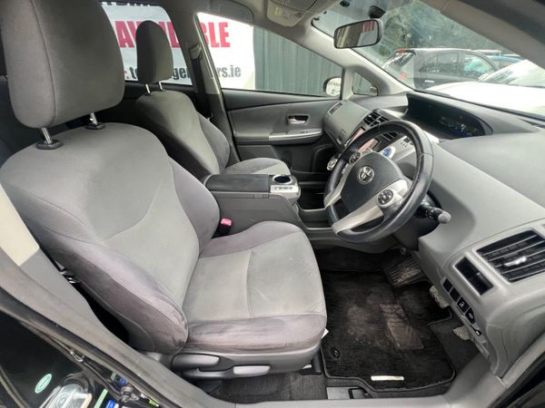 Toyota Prius **2014** 5 seater 365400531