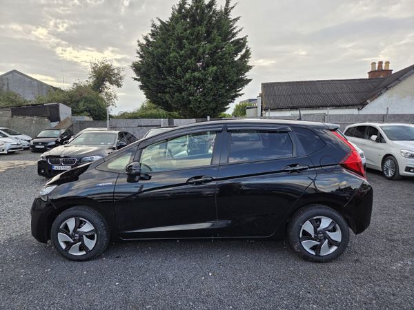 Honda Fit 1.5L Hybrid| Half leather seats 365416705