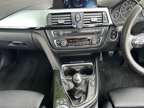 BMW 318D M Sport 2015 365452015