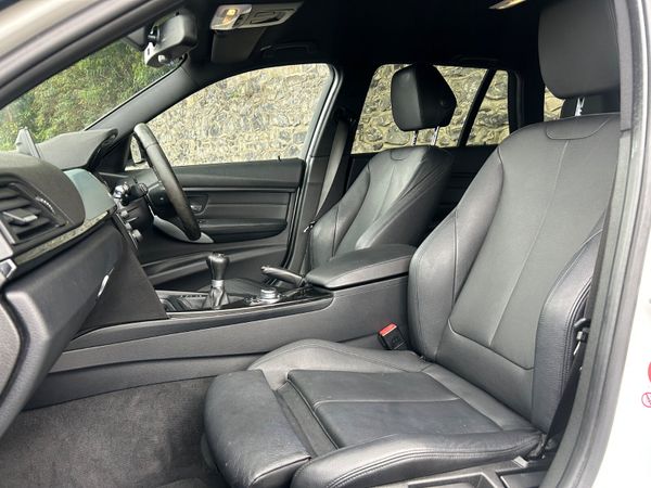BMW 318D M Sport 2015 365452011