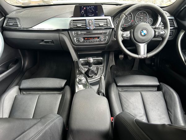 BMW 318D M Sport 2015 365452013