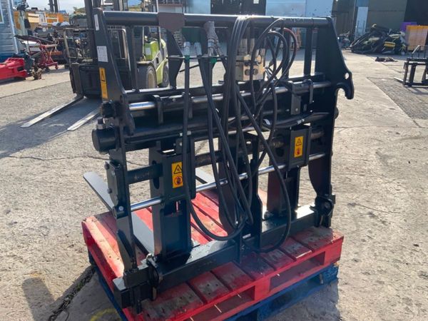UNUSED JCB PRECISION PLACER CARRIAGE...4707. 365461163