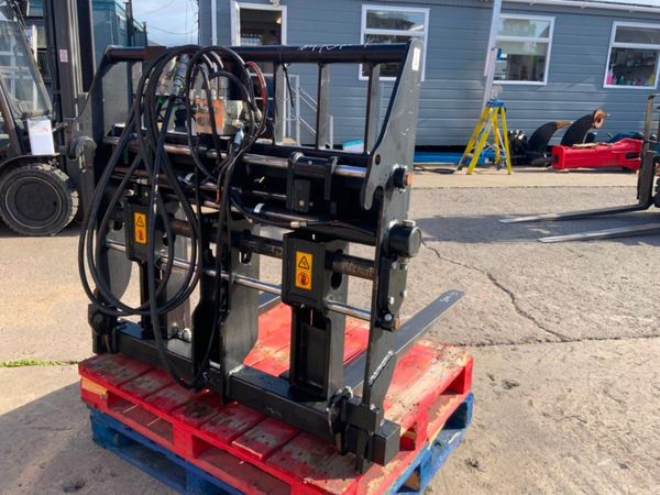 UNUSED JCB PRECISION PLACER CARRIAGE...4707. 365461170