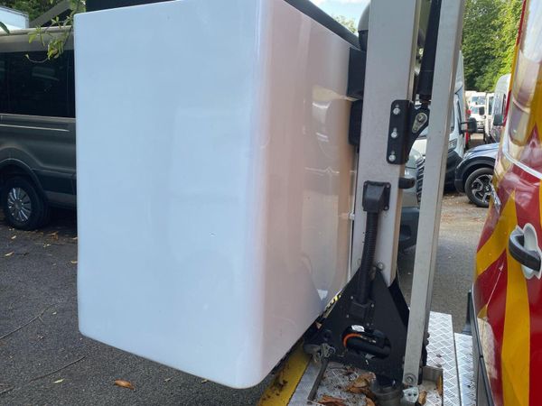 Ford Transit 2021 cherry picker 365476387