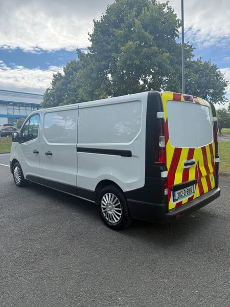 Renault Trafic 2020 INCLUDES VAT 365485298
