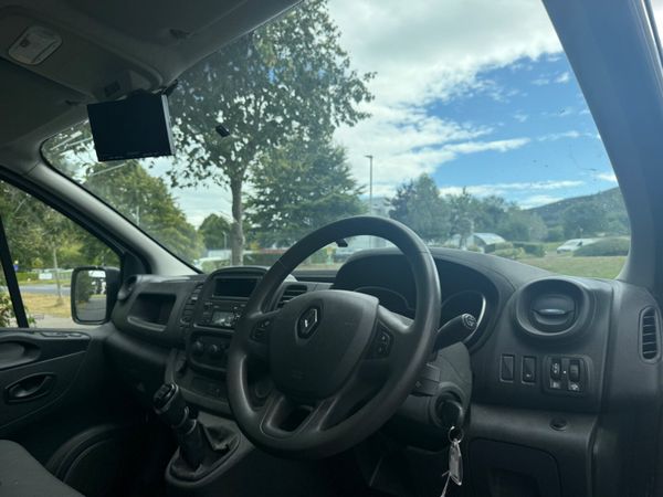 Renault Trafic 2020 INCLUDES VAT 365485303