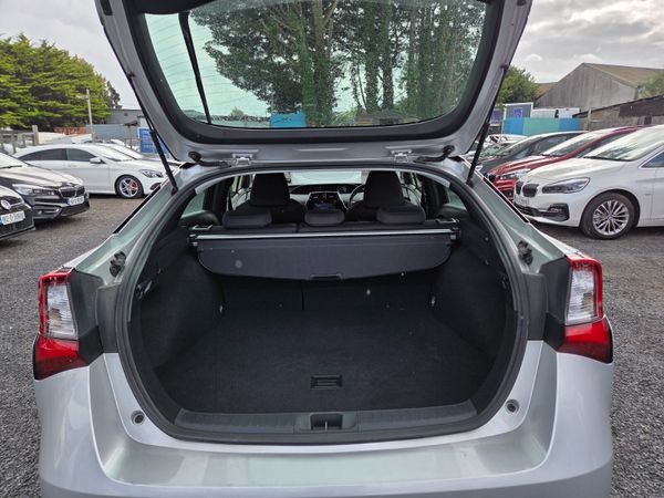 2020 Toyota prius|1.8 Hybrid Petrol|Auto self char 365480769