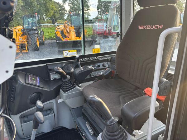 2020 Takeuchi TB260 365527042