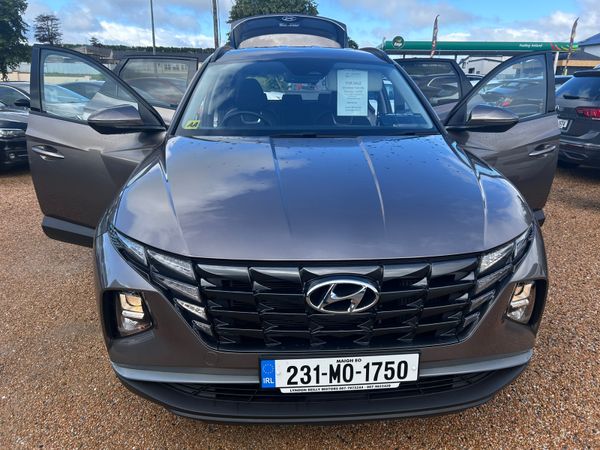 Hyundai Tuscon executive 365542334