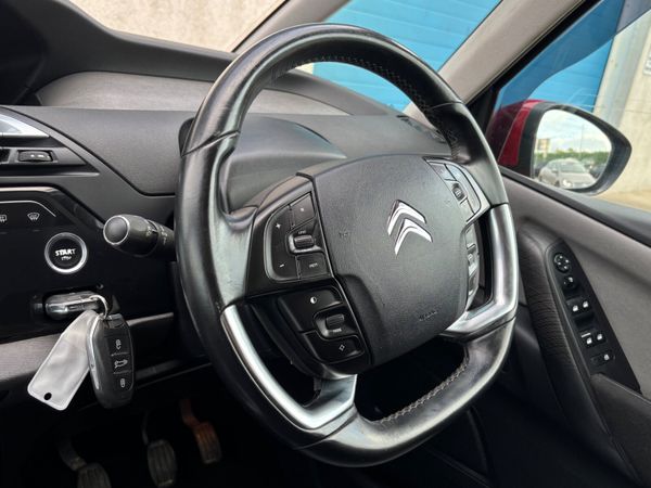 Citroen C4 EXCLUSIVE 7-SEATER 365550936