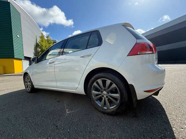 Volkswagen Golf 1.6 TDI 5 Door Hatchback 365567195