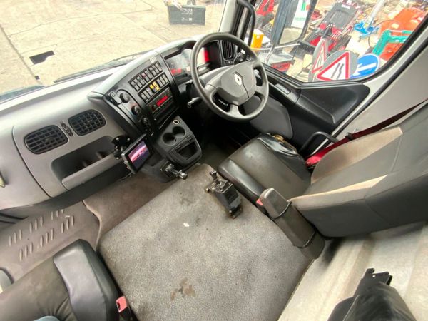 2018 RENAULT D12 HOT BOX TIPPER......386. 365576724