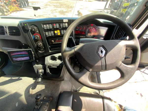 2018 RENAULT D12 HOT BOX TIPPER......386. 365576728