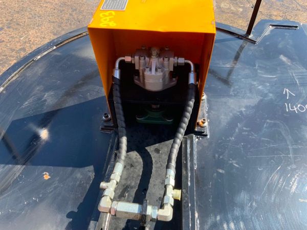 MINI DIGGER FLAIL TOPPER....30mm PINS....328w. 365577112