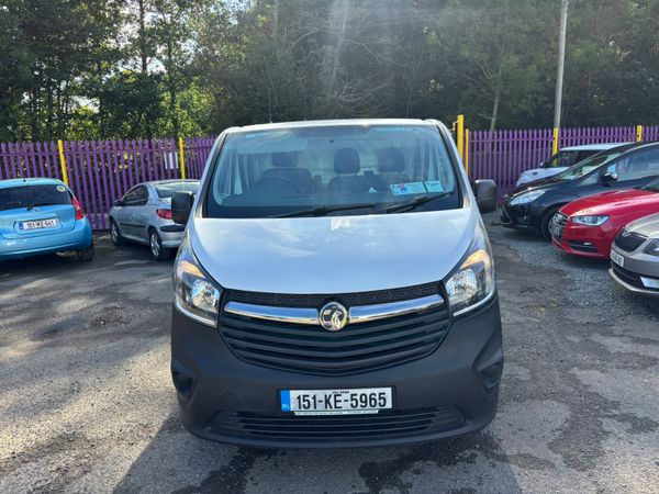 Lovely Low Mileage Vauxhall Vivaro DOE Tax 365585402