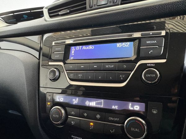 2015 Nissan Qashqai SV 1.5 DSL Manual 365587753