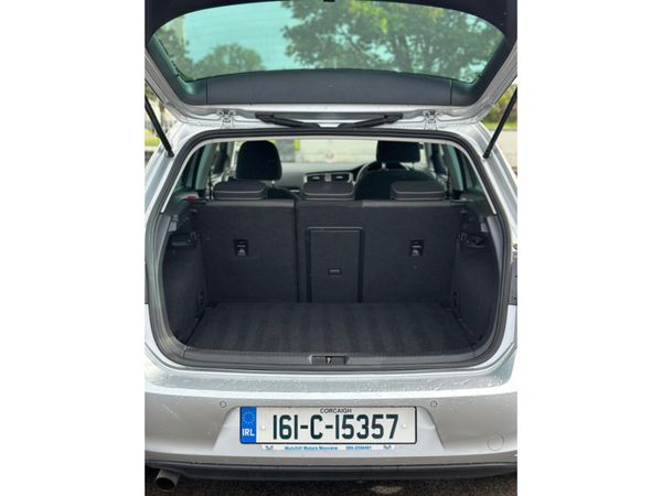 Volkswagen Golf HIGHLINE 1.2 TSI MANUAL 6SPEED FWD 365629091