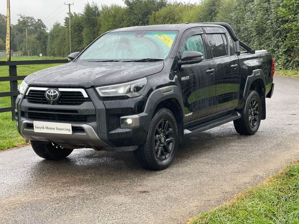 221 Toyota Hilux Invincible X Auto***** 365620471
