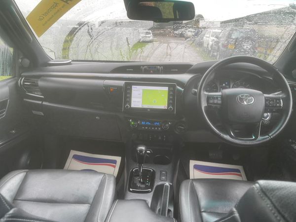 221 Toyota Hilux Invincible X Auto***** 365620485