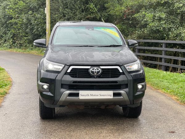 221 Toyota Hilux Invincible X Auto***** 365620499