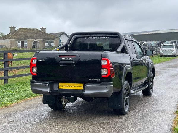 221 Toyota Hilux Invincible X Auto***** 365620514