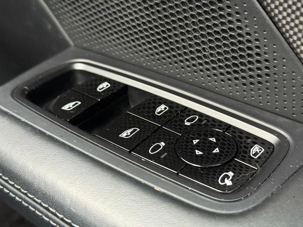 Porsche Taycan 4S AWD 365622144