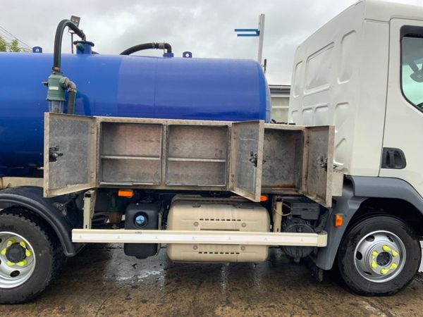 2016 DAF LF180 PORTALOO VACUUM TANKER...2420 365644514