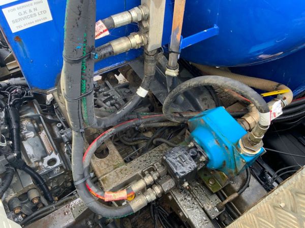 2016 DAF LF180 PORTALOO VACUUM TANKER...2420 365644512