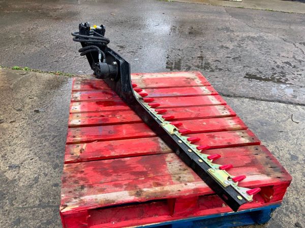 MINI DIGGER FINGER BAR HEDGE TRIMMER.....239w 365649880