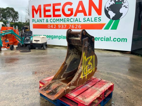 18" HILL DIGGING BUCKET....65mm PINS......1431t. 365649935