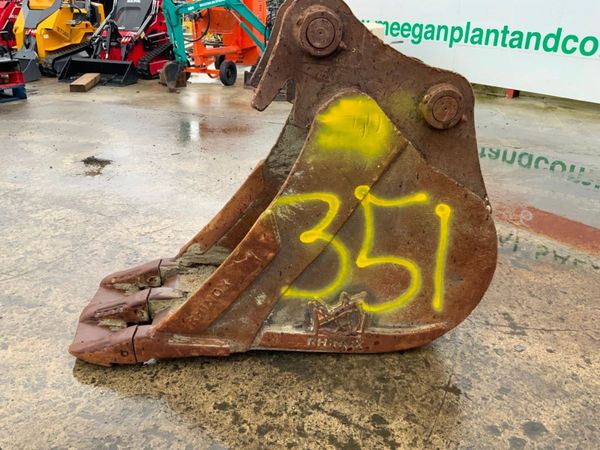 24" RHINOX DIGGING BUCKET.....80mm PINS....351.. 365650018
