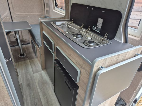 Renault Master Campervan 2021 365650603